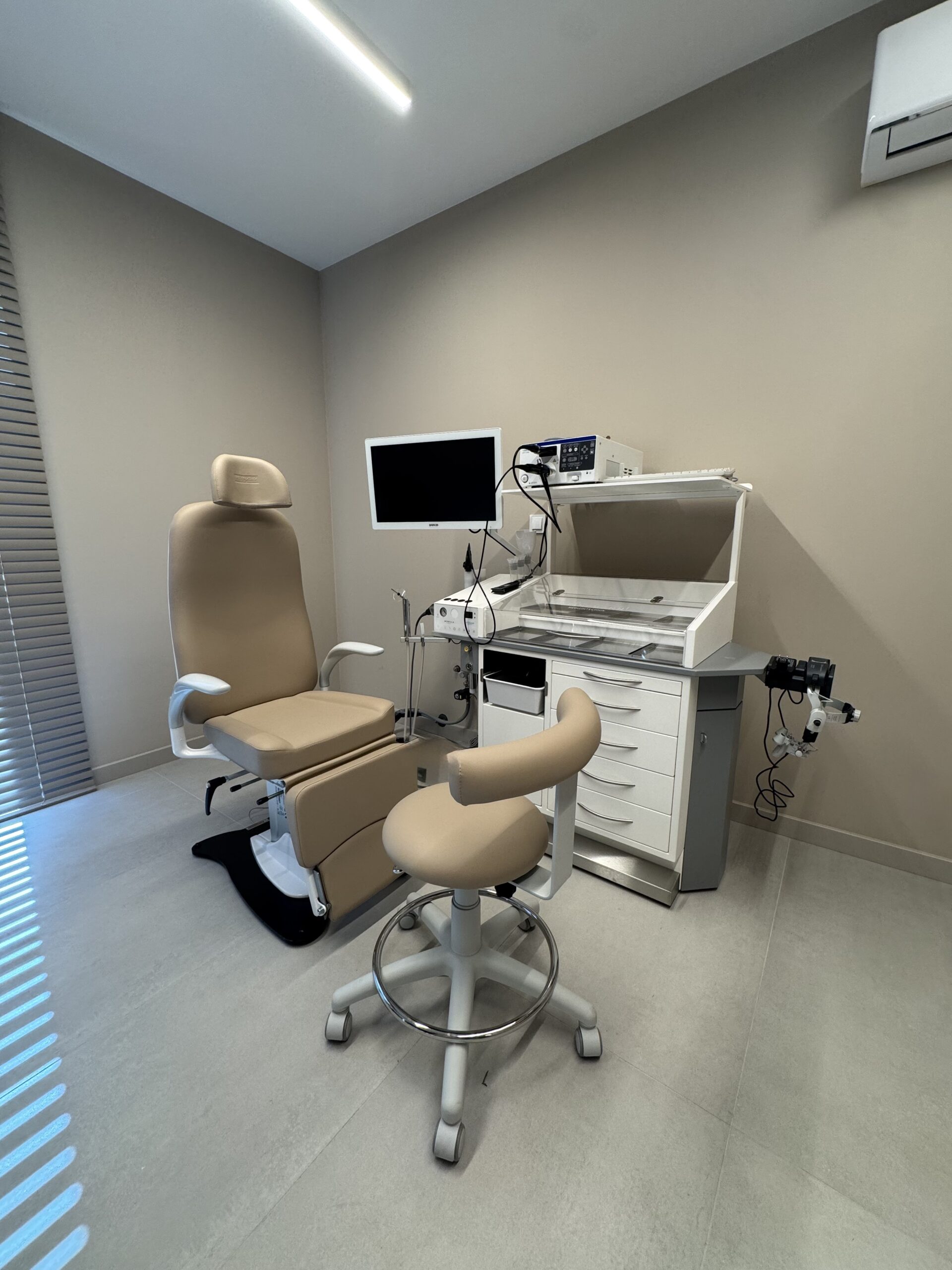 <p>Specjalistyczne wyposażenie<br />
na najwyższym poziomie</p>
